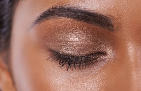 How To Apply Eyeshadow  A Full Guide From The Pros - 71