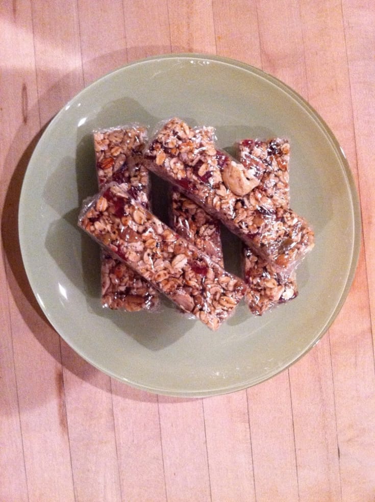 Gluten-Free Recipe: No-Bake Granola Bars - Mindbodygreen