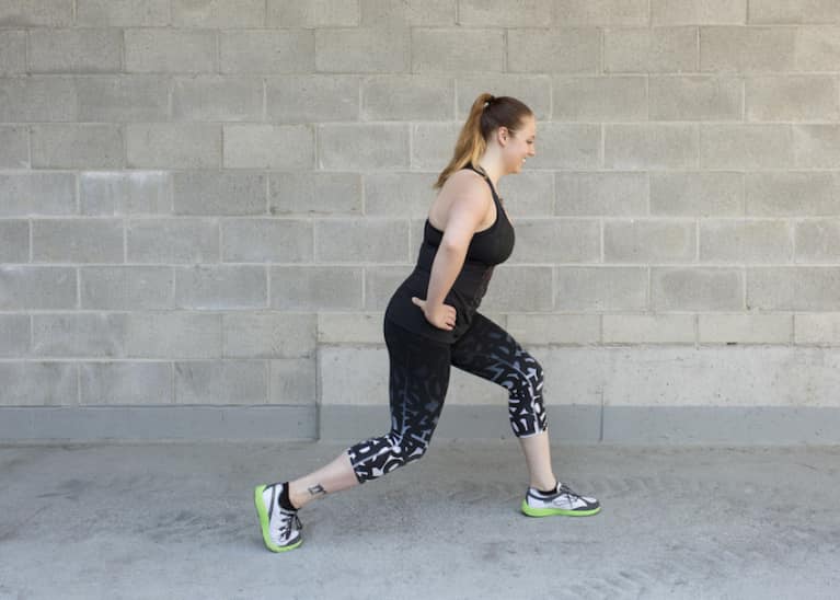 Here's How To Do Lunges The Right Way - mindbodygreen