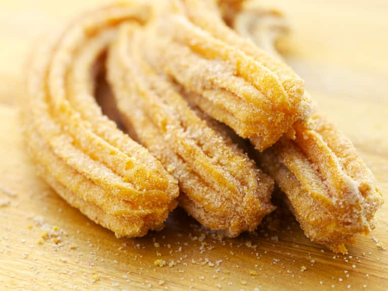 Kate Hudson's GlutenFree Baked MiniChurros With DairyFree Dulce de