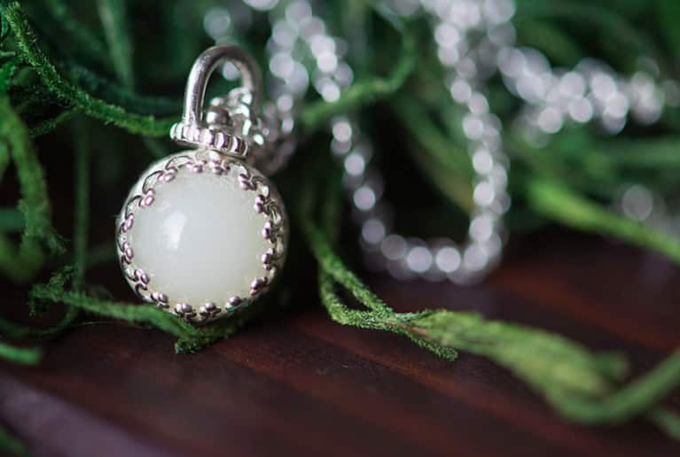 Breast Milk Jewelry Is Now A Thing Mindbodygreen