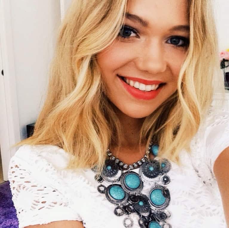 Edit: "Please like this photo, I put on makeup, curled my hair, tight dress, big uncomfortable jewellery... Took over 50 shots until I got one I thought you might like, then I edited this one selfie for ages on several apps- just so I could feel some social approval from you." THERE IS NOTHING REAL ABOUT THIS. #celebrityconstruct