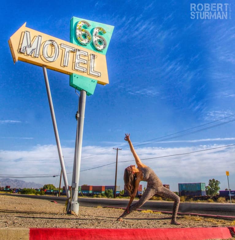 Yoga In Photos: A Roadtrip Through The Enchanting American Southwest ...