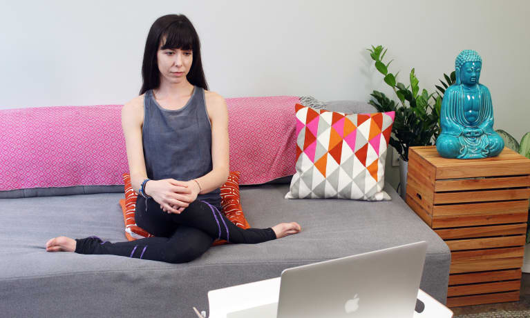 Sitting Positions For Better Posture While You Watch Tv Mindgreen Gomukhasana