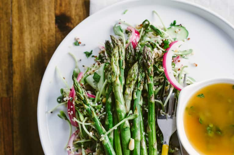 How To Cook Asparagus Mindbodygreen