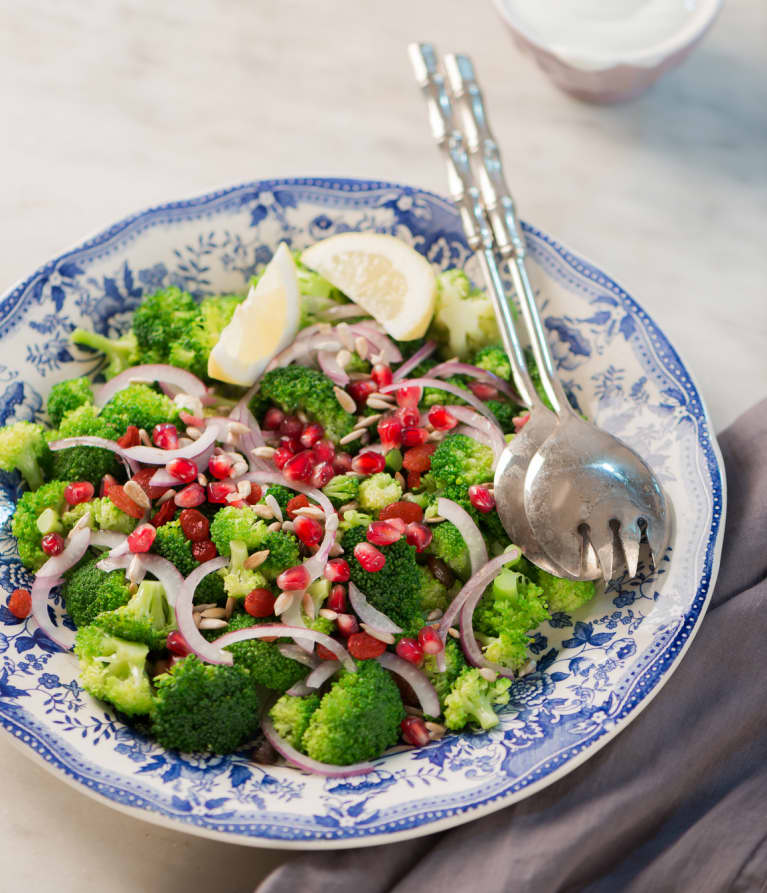 Broccoli Goji Berry Antioxidant Salad Mindbodygreen Free Download