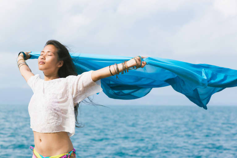 5 Steps To Making Peace With Your Body For Lasting Happiness