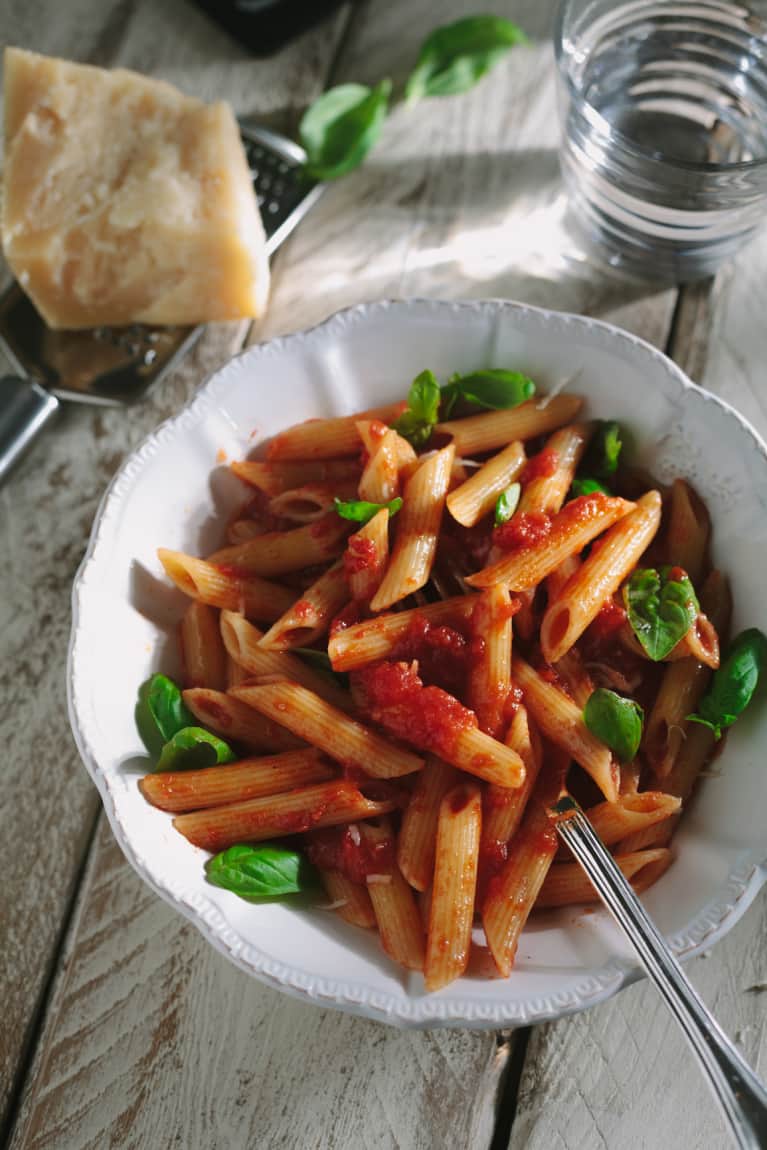 A Nightshade-Free Pasta Sauce Recipe - mindbodygreen
