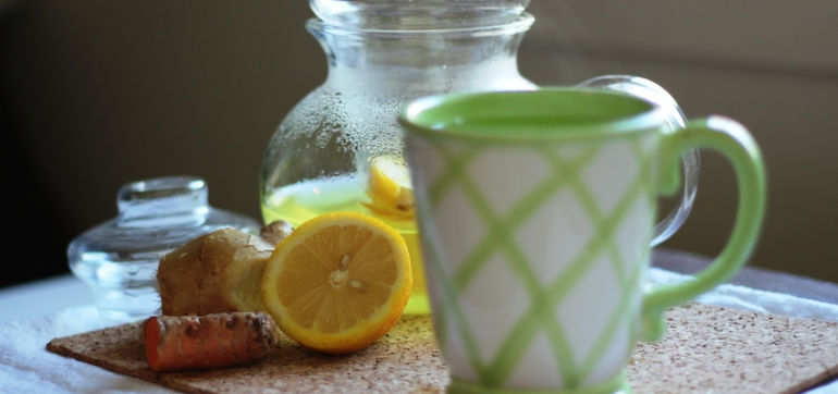 Turmeric Tea Recipe To Detox And Relieve Inflammation - mindbodygreen