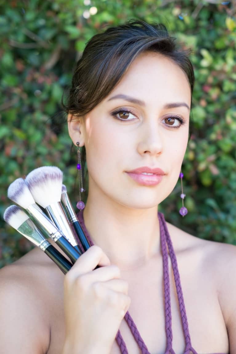 DIY: 6 Ways To Use Baking Soda To Exfoliate Your Skin