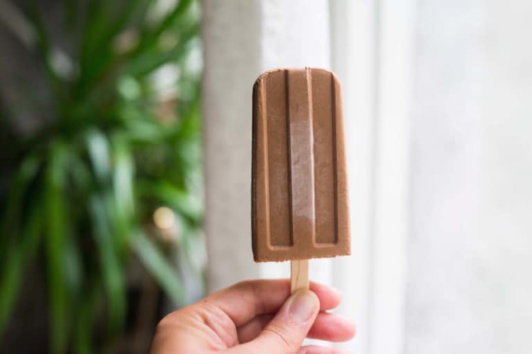 A Chocolate "Fudgsicle" That's Actually Healthy