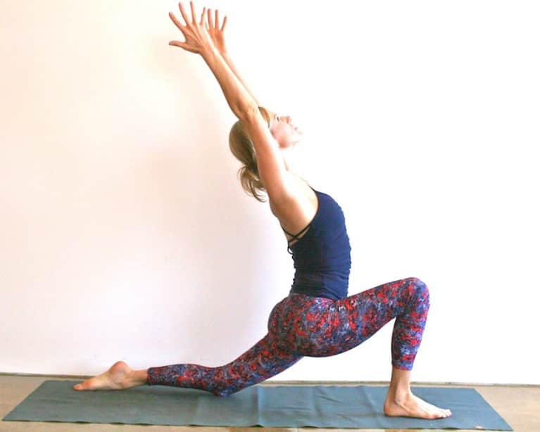 10-Minute Yoga Sequence To Feel Refreshed