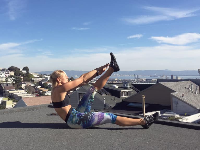5 Ab Exercises That Are More Effective Than Crunches