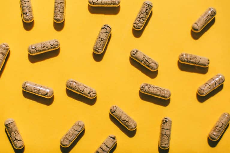 This Simple Tip Reveals Exactly When You Should Take Your Probiotic Every Day This Simple Tip Reveals Exactly When You Should Take Your Probiotic Every Day