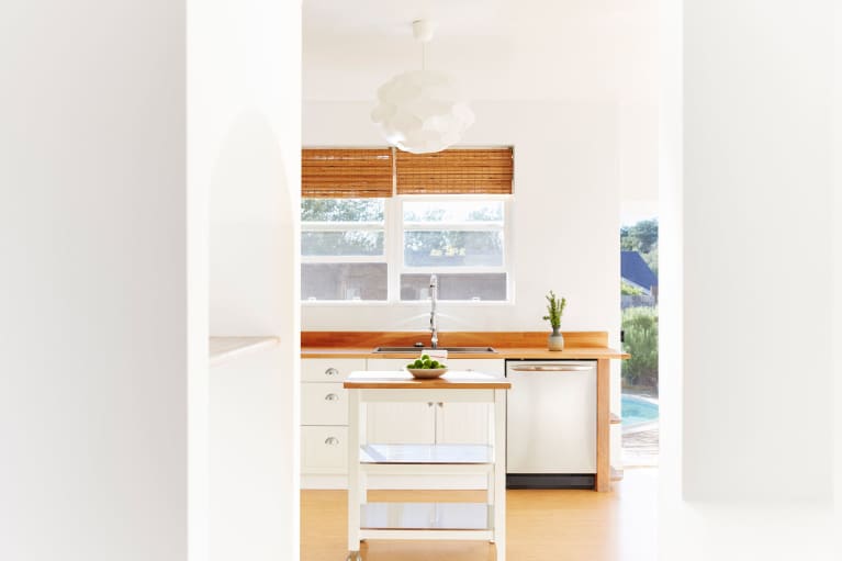 How To Clean A Dishwasher Naturally, Using 1 Pantry Staple How To Clean A Dishwasher Naturally, Using 1 Pantry Staple
