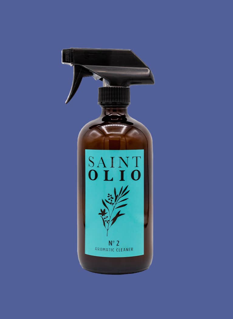 Saint Olio natural cleaner bottle