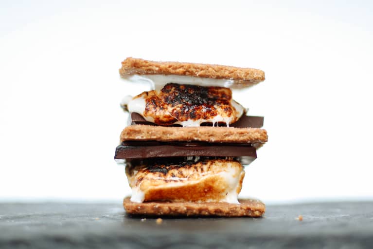 These Easy, Gut-Healing Marshmallows Will Help You Win Summer These Easy, Gut-Healing Marshmallows Will Help You Win Summer