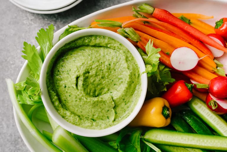 Green Veggie Dip with Fresh Cold Vegetables