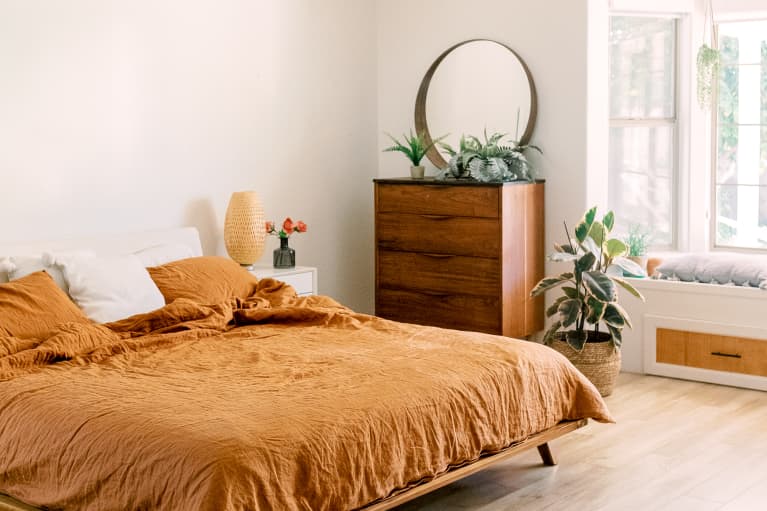 The Worst Colors To Paint Your Bedroom If You Want To  Sleep Soundly