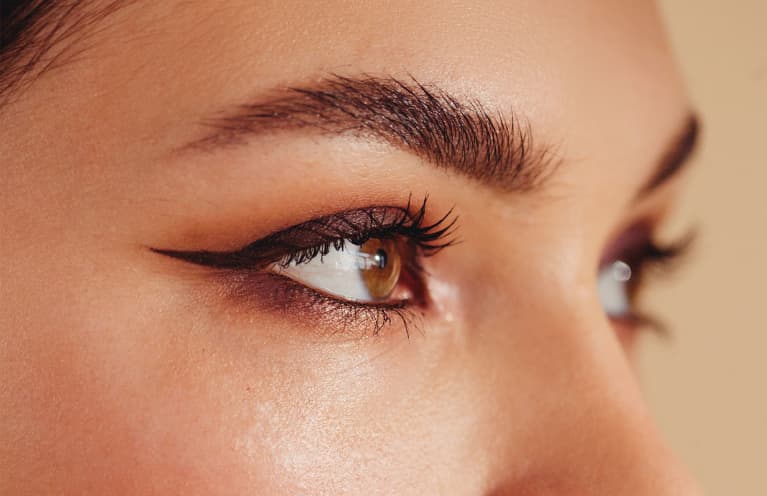 The Only (& We Mean Only) Guide To Applying Eyeliner That You'll Ever Need