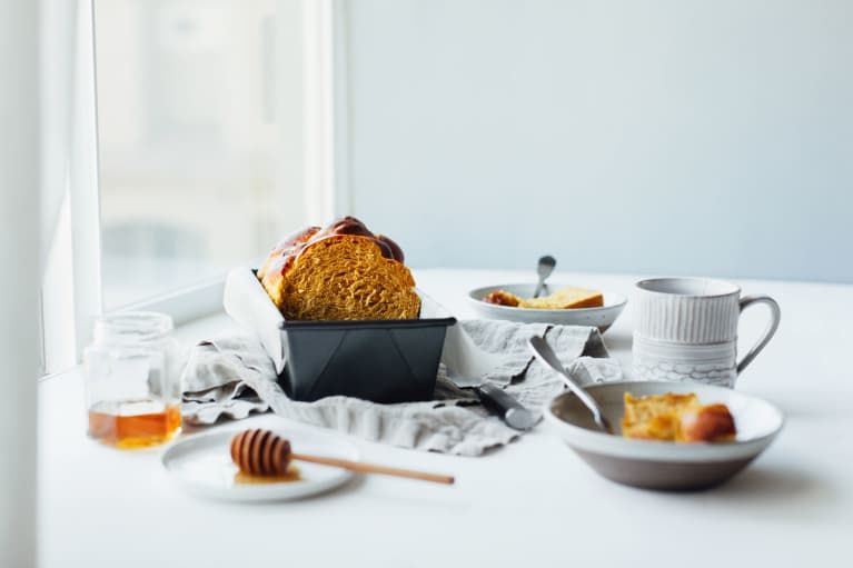 This One-Step Paleo Bread Has LA Foodies Obsessed — And We Snagged The Secret Recipe This One-Step Paleo Bread Has LA Foodies Obsessed — And We Snagged The Secret Recipe