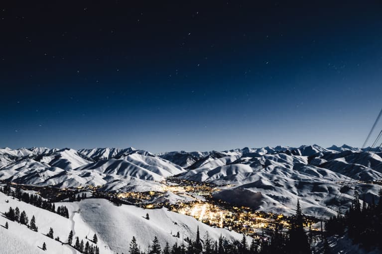 This Ski Town Is The Perfect Place For A Post-Holiday Wellness Retreat