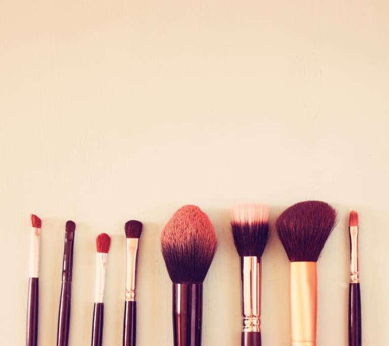 A Simple, All-Natural Technique For Cleaning Your Makeup Brushes