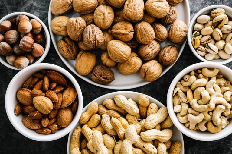 8 Nuts That Are High In Protein: Almonds, Cashews & More