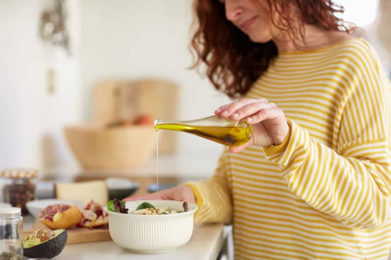 RDs Say You Don't Need To Nix This Controversial Cooking Oil — Just Use This Trick