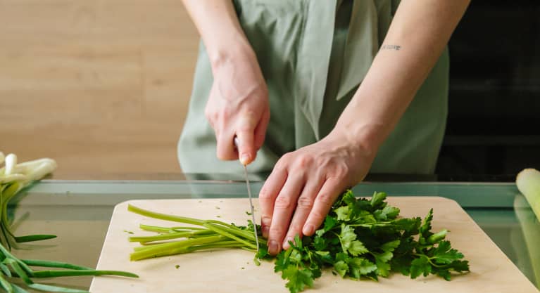 Parsley Vs Cilantro What S The Difference Is One Better