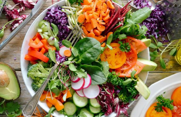 Eating *This* For Lunch Can Seriously Boost Your Brain Health