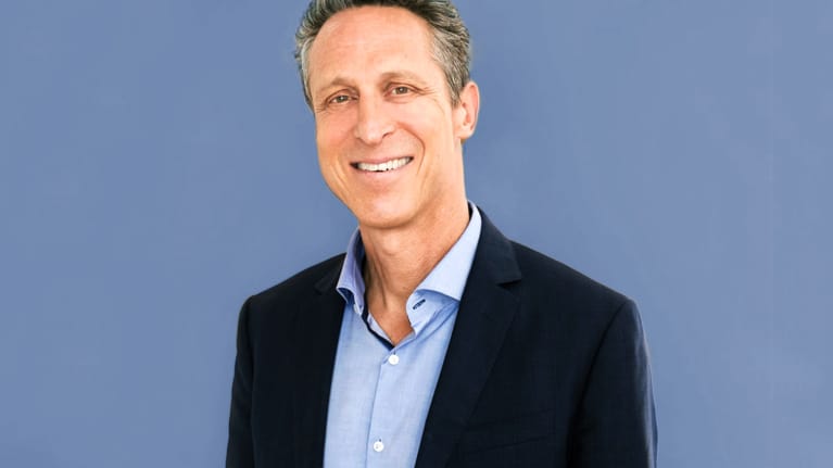 Dr. Mark Hyman On Food Hysteria, Climate Change & Why The Pegan Diet Is Ideal