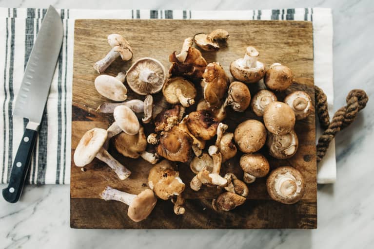 3 Mushrooms This Immunologist Swears By For All Sorts Of Benefits