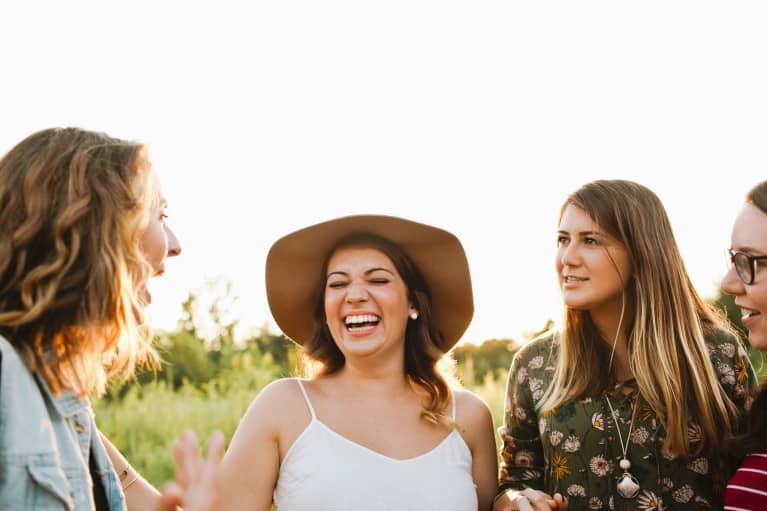 How Do You Know When To End A Friendship? 8 Signs Things Aren't Right