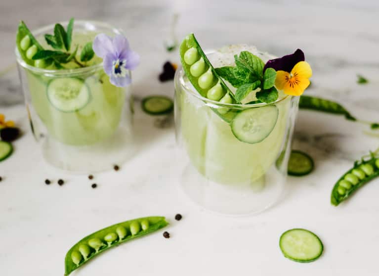 21 Healthy Cocktails That You'll Want To Sip On All Summer Long