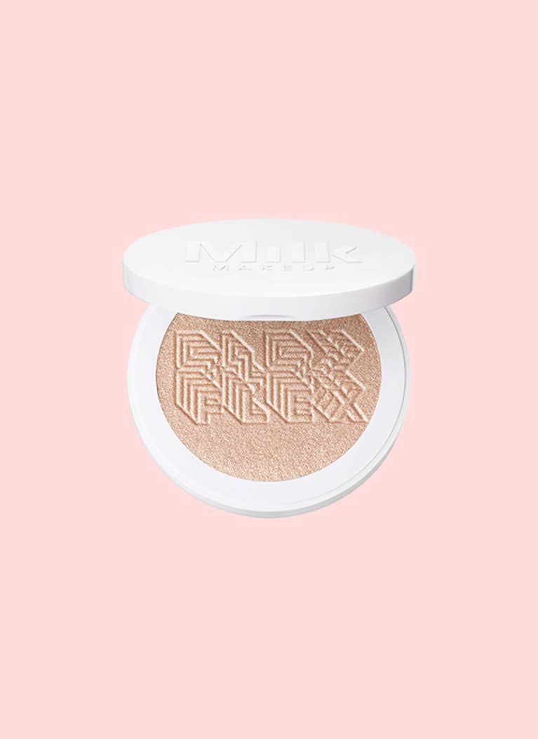 12 Clean Natural Organic Highlighters For An Easy Glow