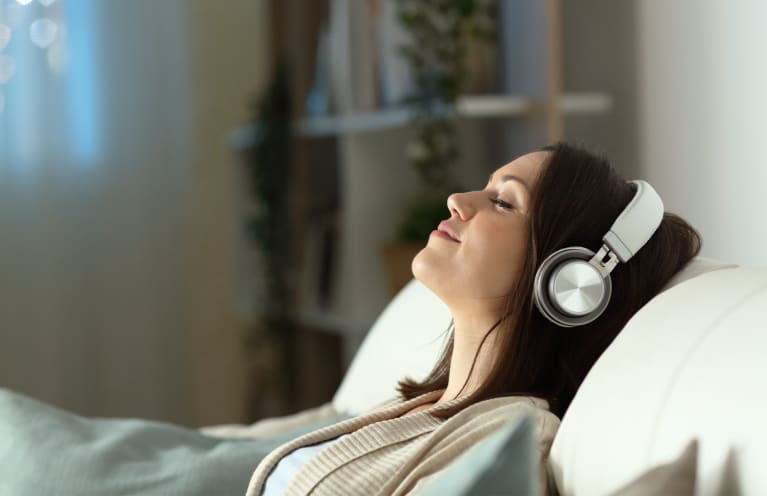 1/19/21) What Is Auralism? 10 Ways To Explore This Sound-Based Fetish 1/19/21) What Is Auralism? 10 Ways To Explore This Sound-Based Fetish