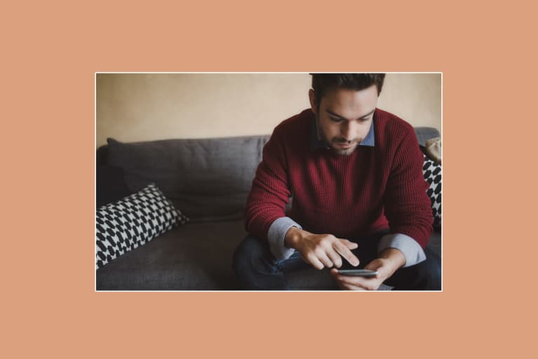 The Best Dating Apps For Men That'll Actually Lead To Conversations & Dates