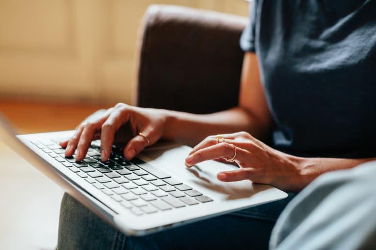 6 Types Of People Who Are More Likely To Get Catfished 6 Types Of People Who Are More Likely To Get Catfished