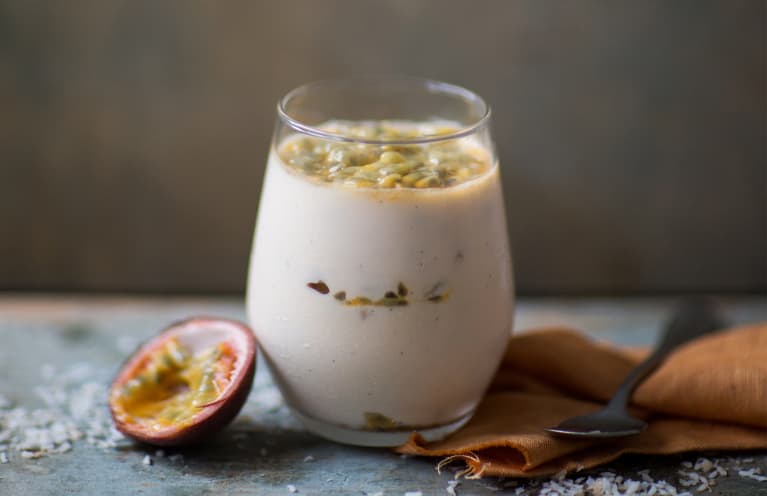 This 3-Ingredient Dairy-Free Passion Fruit Pudding Is Packed With Protein