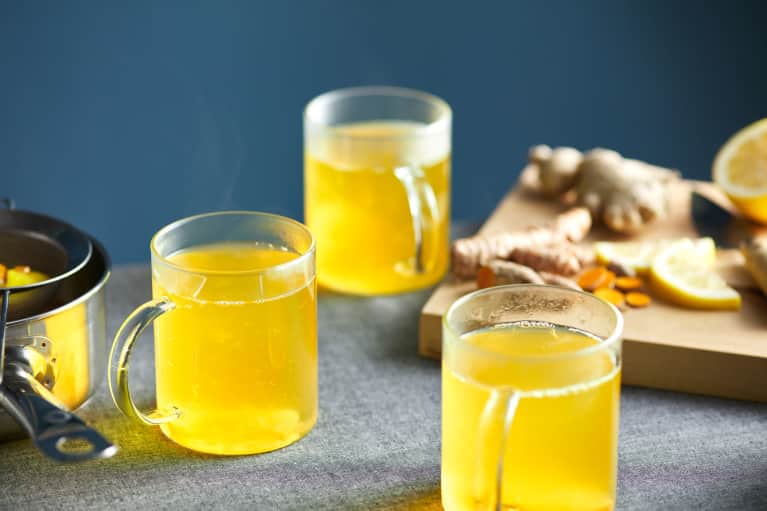 How To Make The Best Turmeric Tea To Fight Inflammation All Day Long