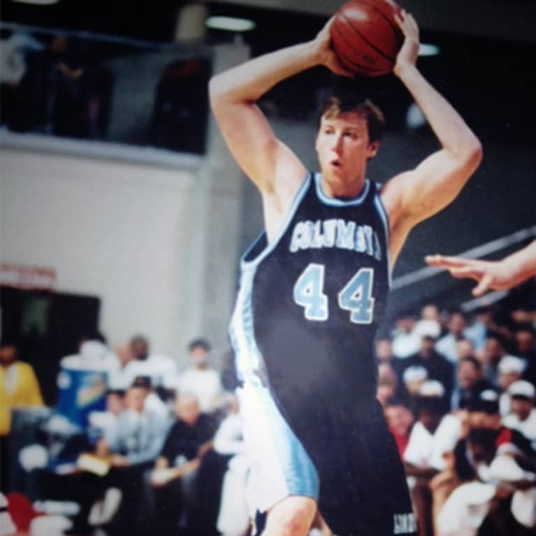Jason Wachob playing basketball 1997 Jason Wachob playing basketball 1997