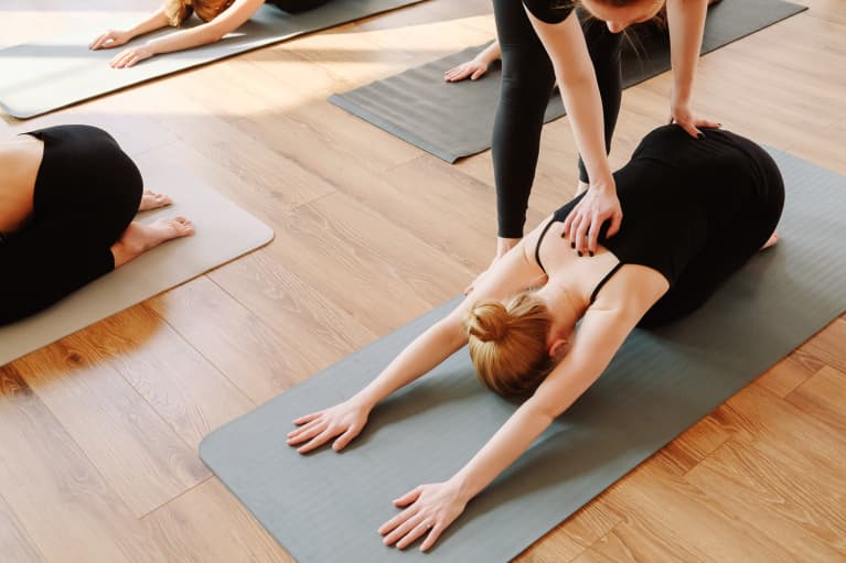 5 Things Your Yoga Teacher Wants To Tell You