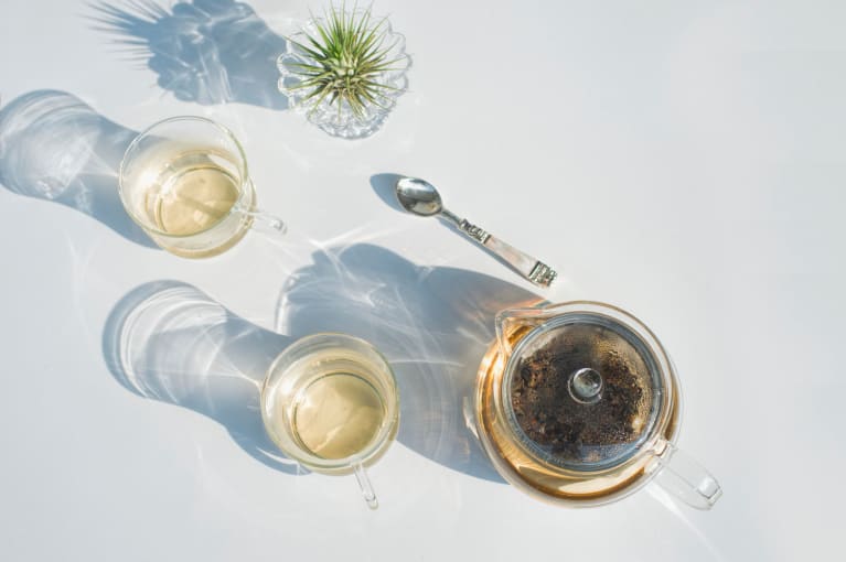 15 Best Herbal Tea Ingredients for Healing