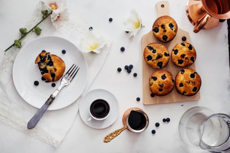 Make These Grain-Free Blueberry Streusel Muffins & Win Your Easter Brunch