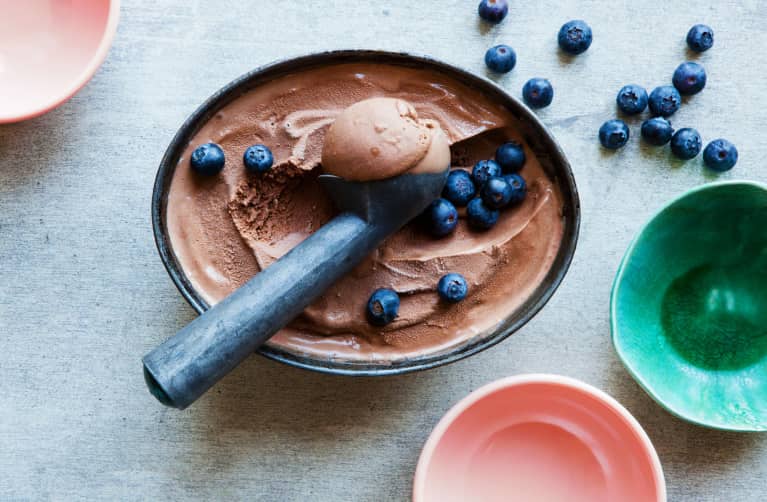 5 Recipes To Use Gut-Healing, Blood-Sugar-Balancing Collagen Beyond Boring Smoothies