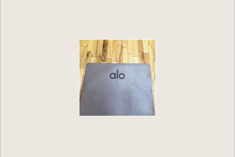 alo yoga warrior mat smoky quartz alo yoga warrior mat smoky quartz