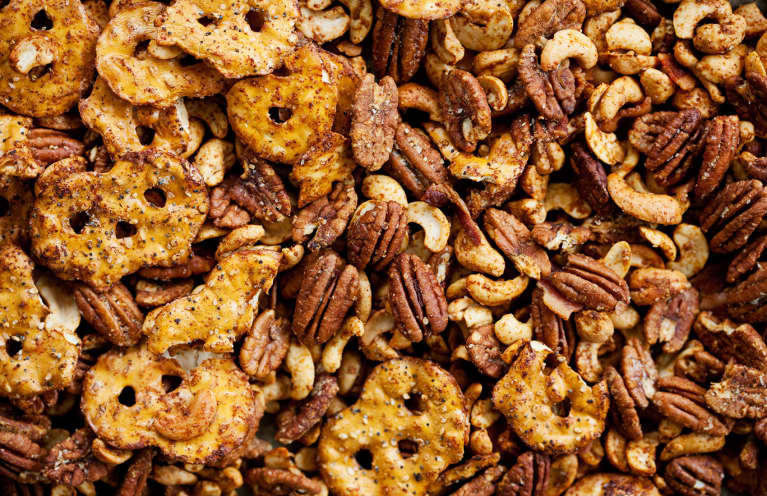 20 Electrolyte-Packed Snacks To Satisfy Your Salty Cravings, From Nutritionists 20 Electrolyte-Packed Snacks To Satisfy Your Salty Cravings, From Nutritionists