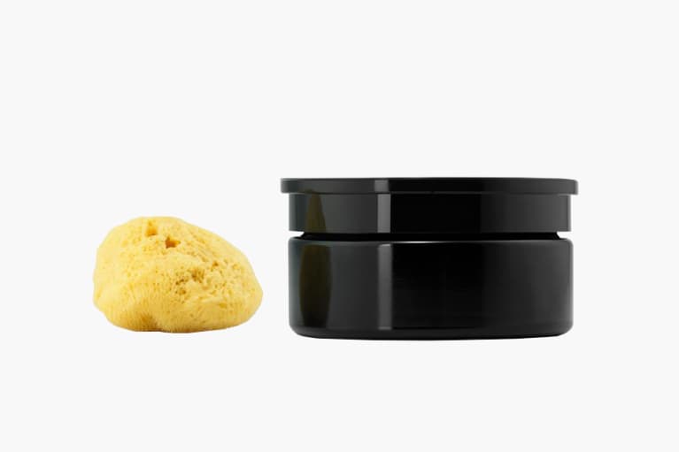 <p>Argentum Apothecary Nourishing Oil Milk Cleanser with Fina Sea Sponge</p> <p>Argentum Apothecary Nourishing Oil Milk Cleanser with Fina Sea Sponge</p>