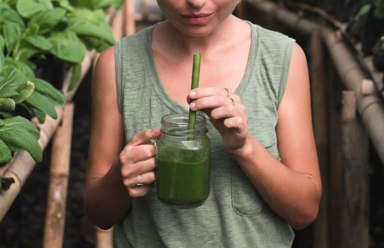 This Nutrient-Rich Smoothie Will Help You Stay Hydrated & Full Of Energy